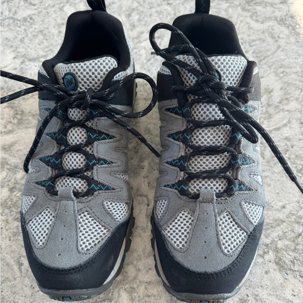 Merrill Ventilator Hiking Shoe. New, never worn.